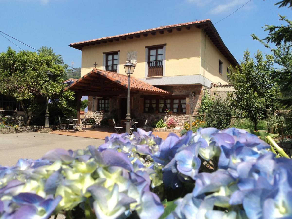 Hotel Rural La Casona Del Fraile Colunga Exteriör bild